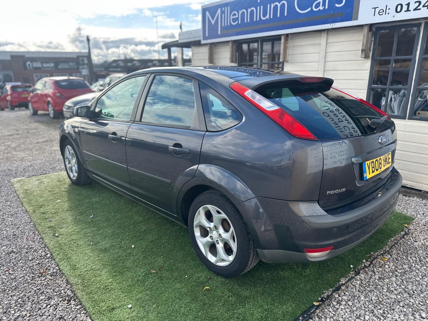 Used Ford Focus 2008 for sale - 76359849: Photo 8