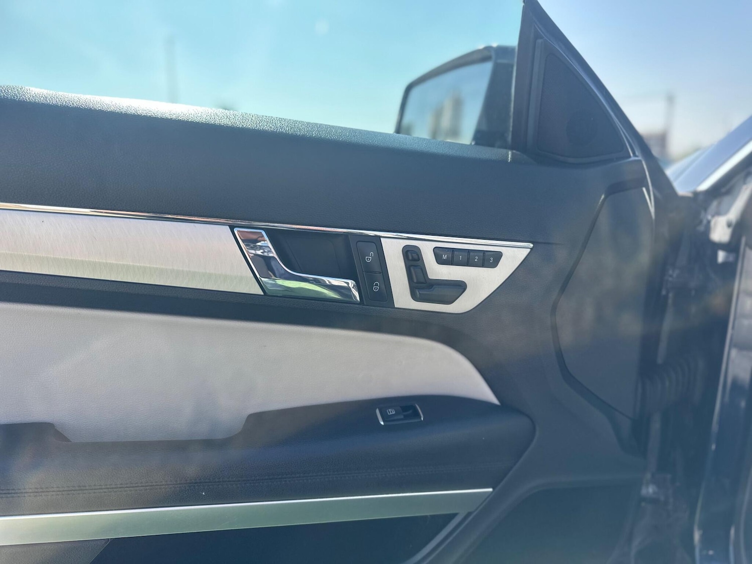 Used Mercedes-Benz E Class 2012 for sale - 78171499: Photo 24