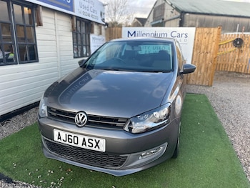 Used Volkswagen Polo 2010 for sale - 76432832: Photo