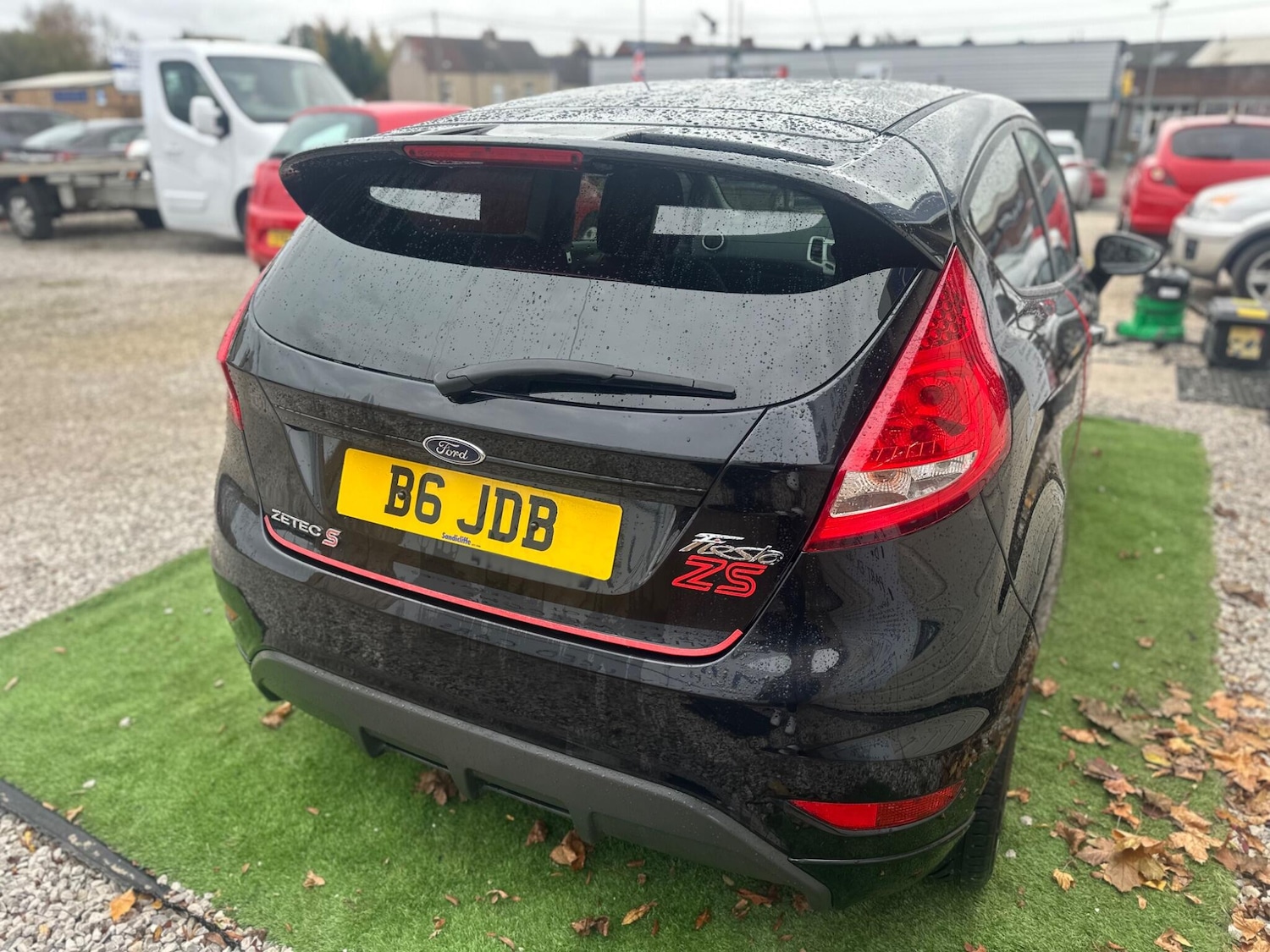 Used Ford Fiesta 2010 for sale - 76425612: Photo 10