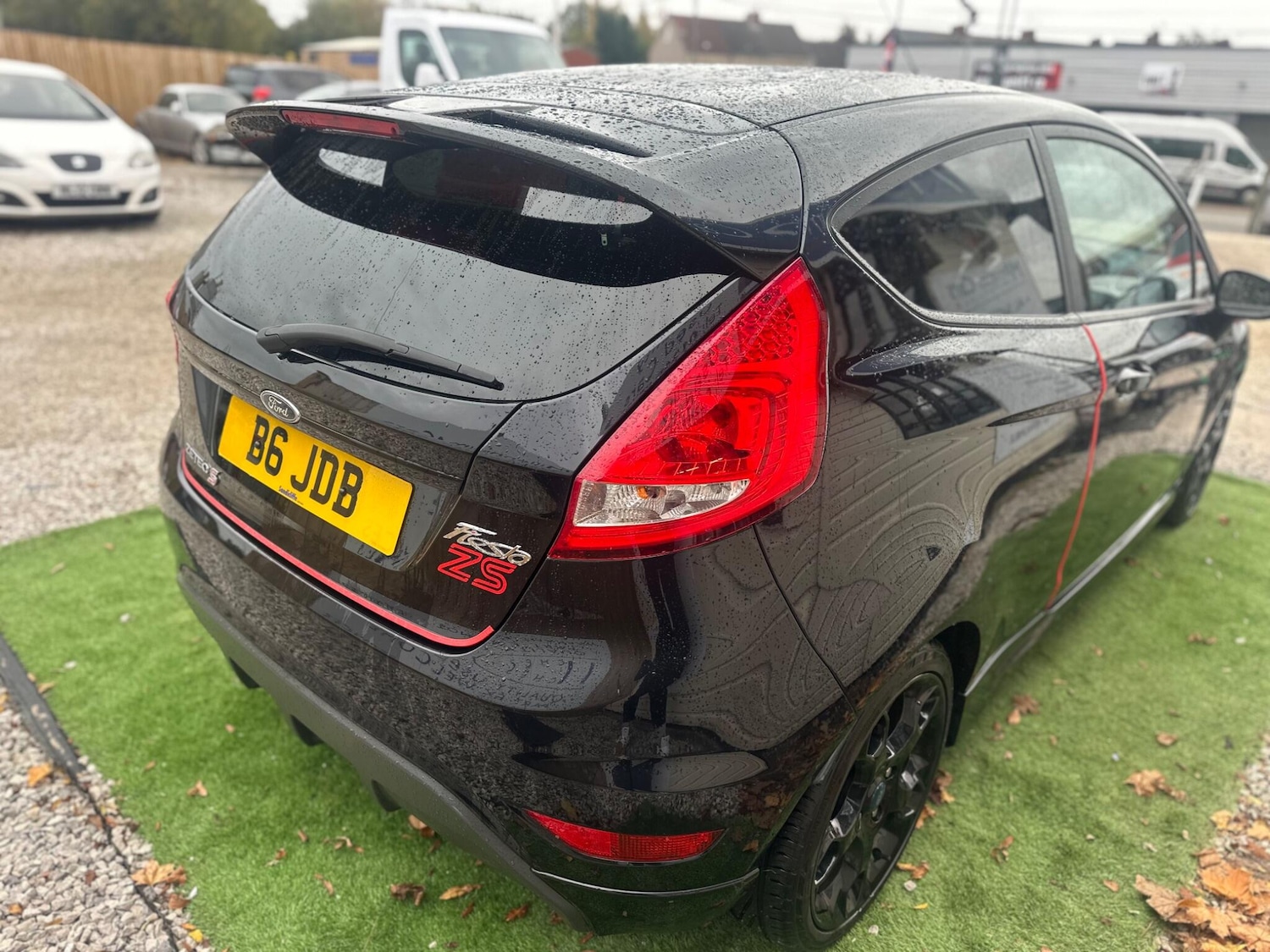 Used Ford Fiesta 2010 for sale - 76425612: Photo 11