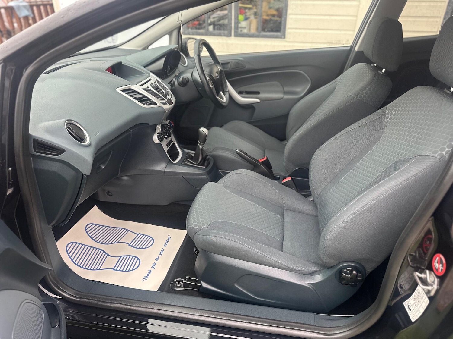 Used Ford Fiesta 2010 for sale - 76425612: Photo 12