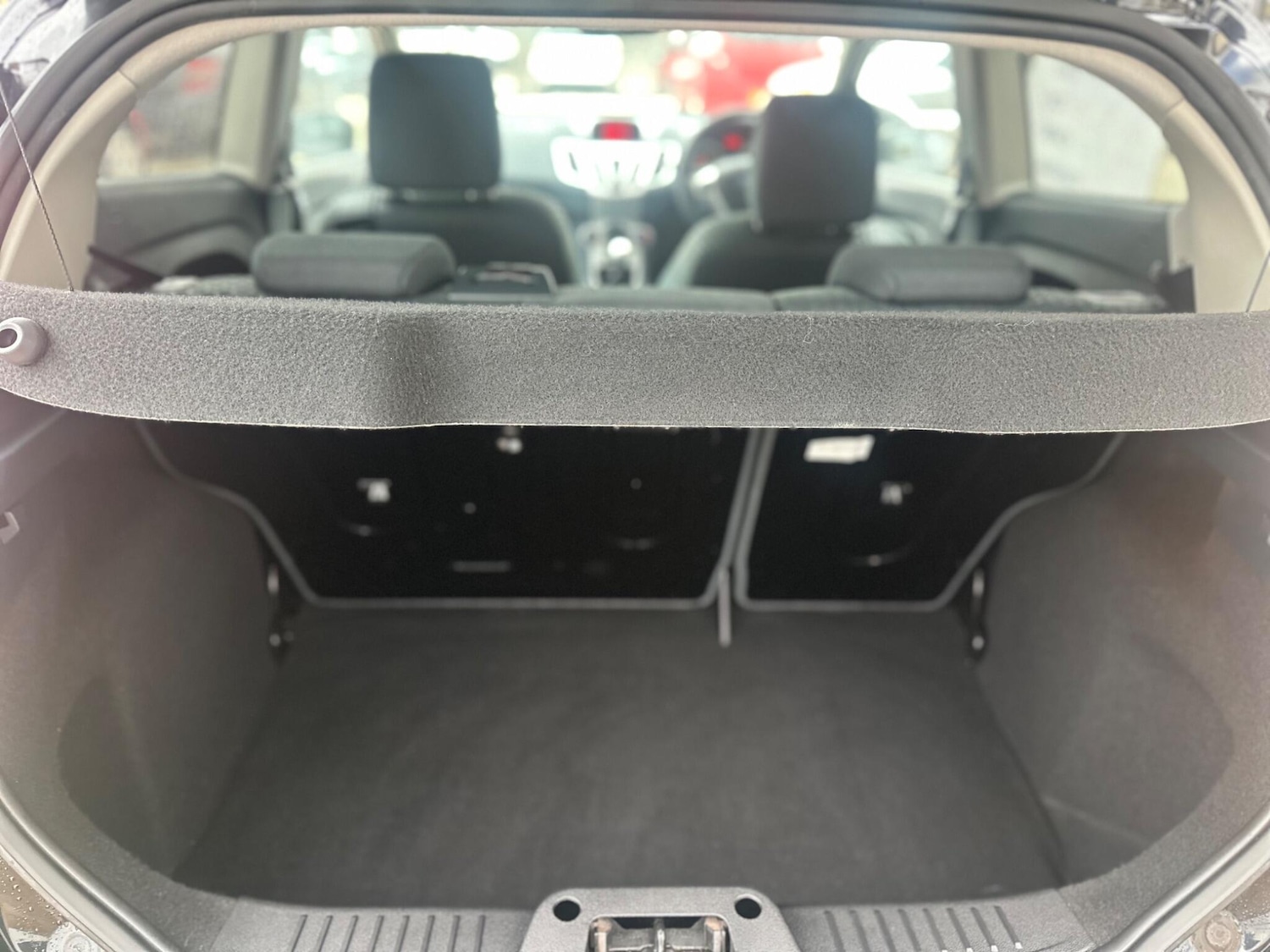 Used Ford Fiesta 2010 for sale - 76425612: Photo 18