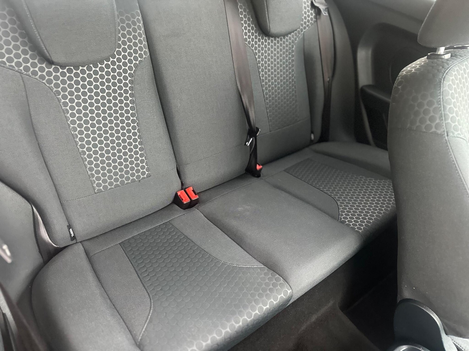 Used Ford Fiesta 2010 for sale - 76425612: Photo 22