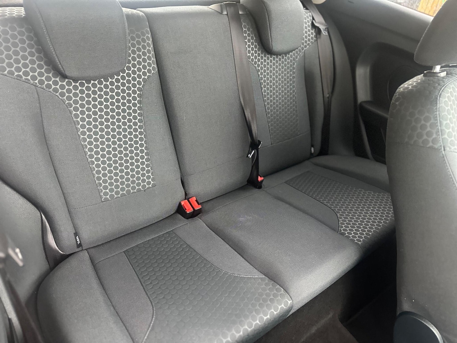 Used Ford Fiesta 2010 for sale - 76425612: Photo 23