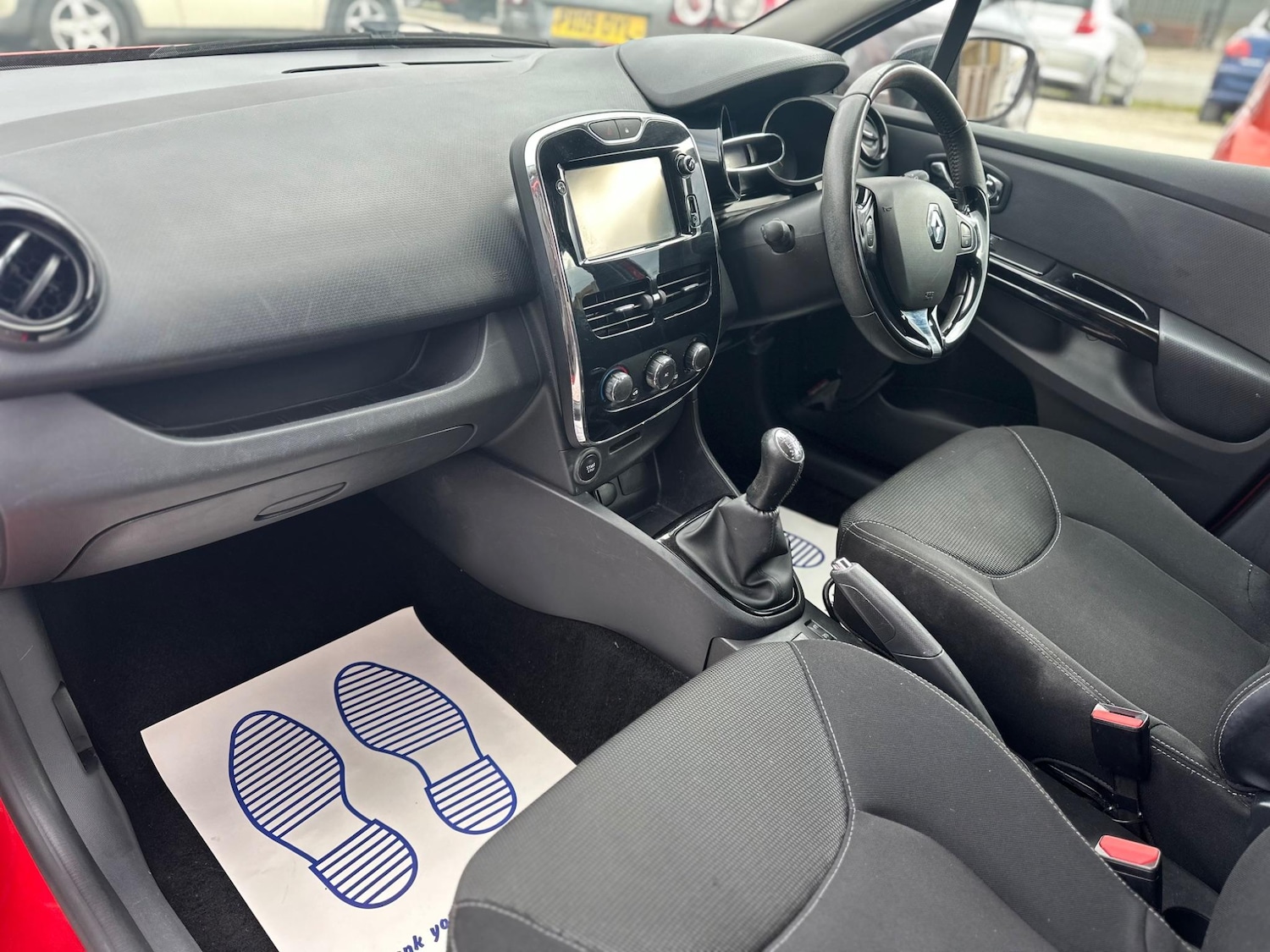 Used Renault Clio 2013 for sale - 76772816: Photo 15