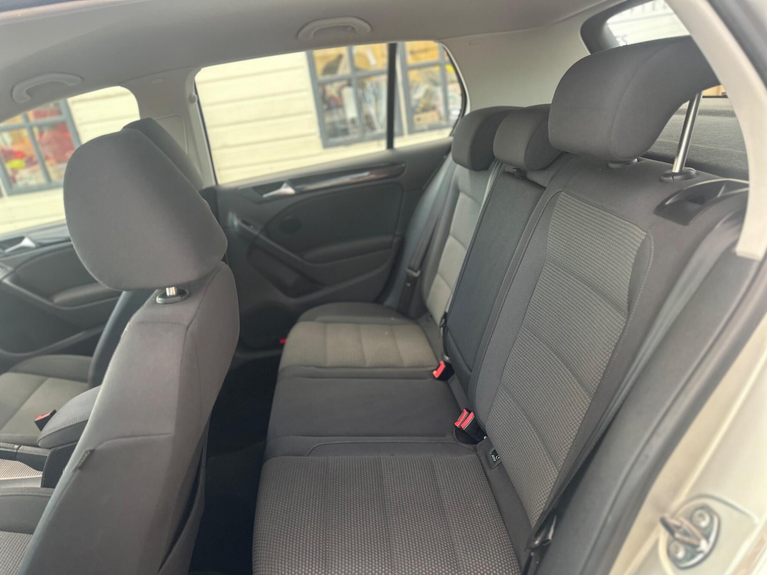 Used Volkswagen Golf 2010 for sale - 76399041: Photo 17