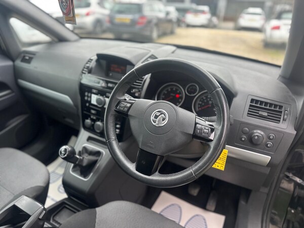 Used Vauxhall Zafira 2013 for sale - 76238736: Photo 32