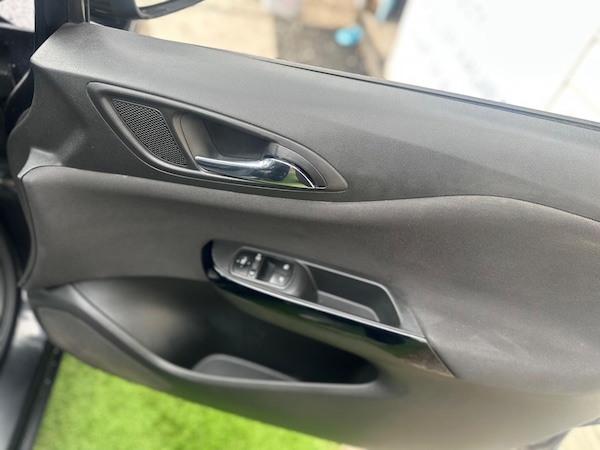 Used Vauxhall Corsa 2017 for sale - 76032464: Photo 30