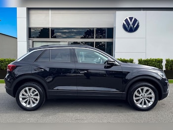 Used Volkswagen T-Roc 2025 for sale - 79138371: Photo
