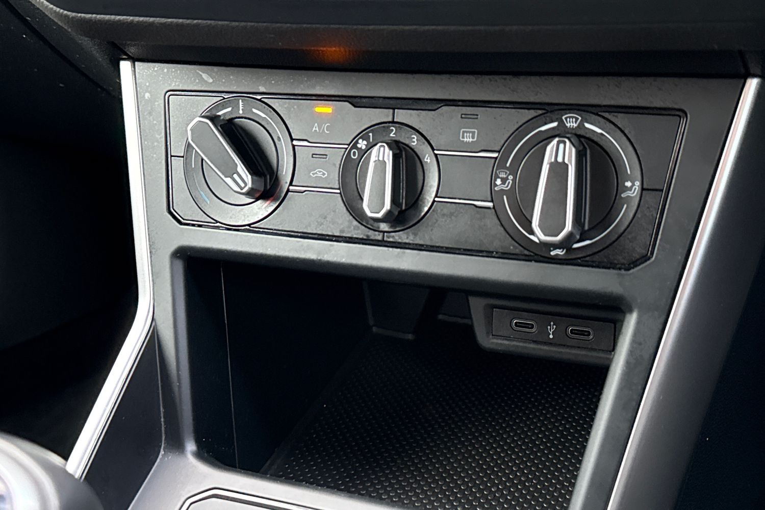 Used Volkswagen Polo 2022 for sale - 77444063: Photo 32