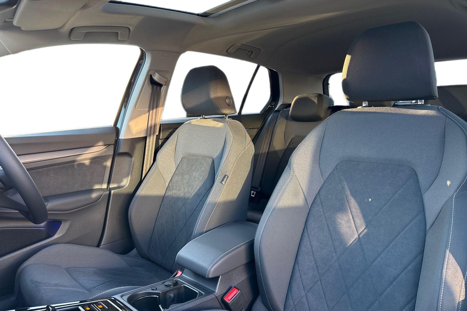 Used Volkswagen Golf 2025 for sale - 78107528: Photo 11