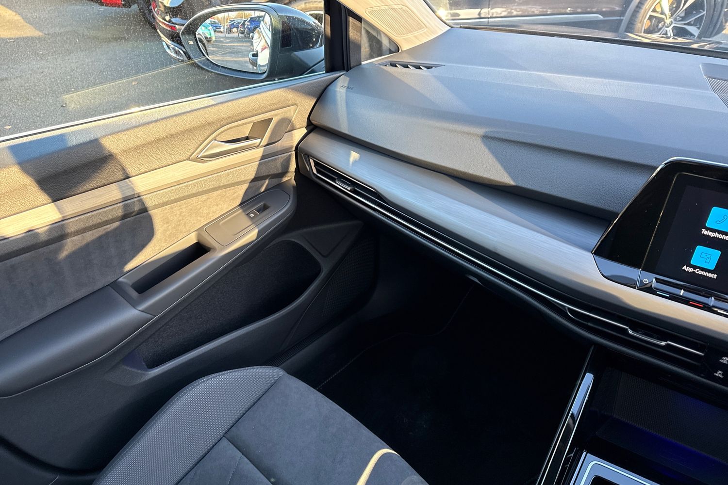 Used Volkswagen Golf 2025 for sale - 78107528: Photo 15