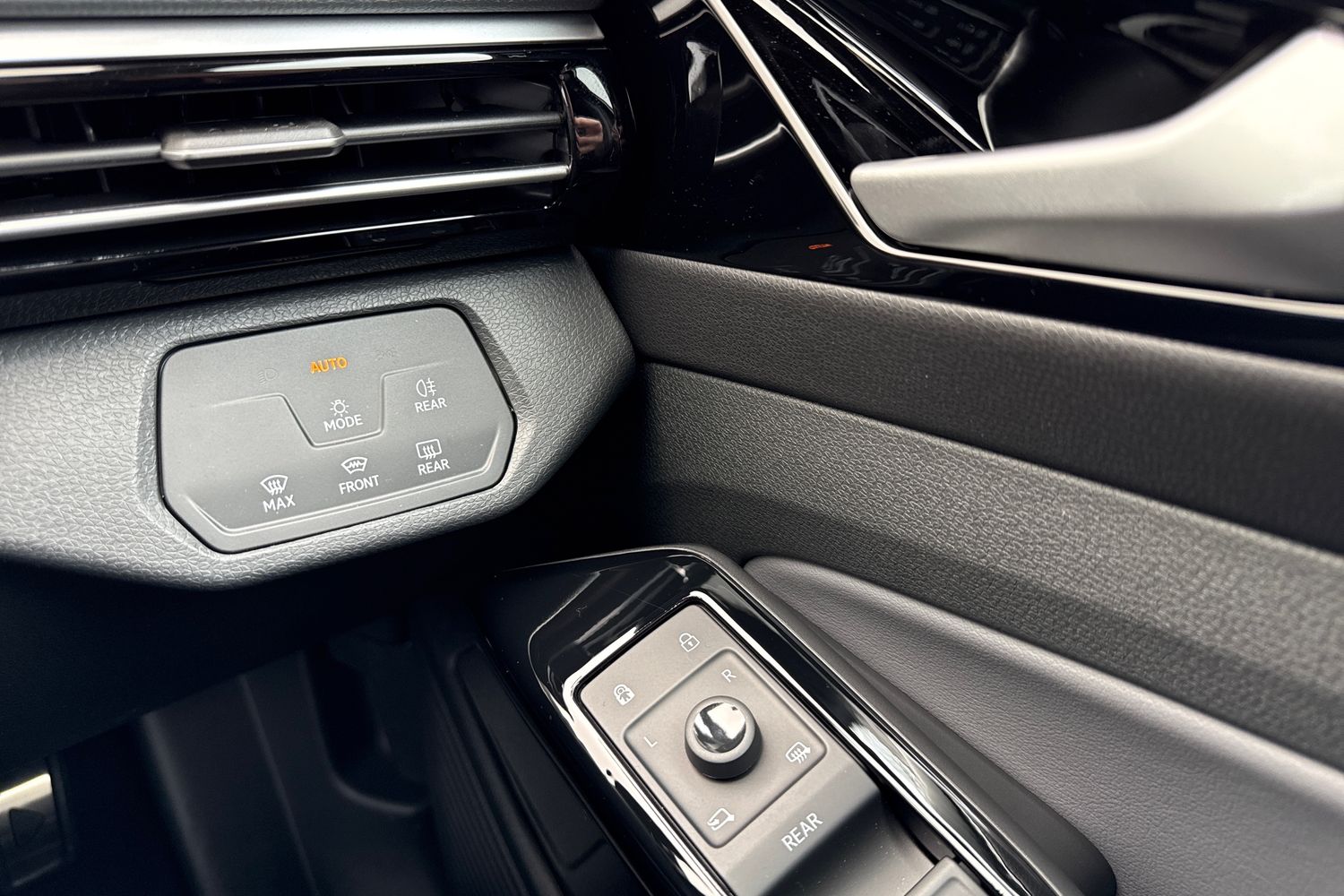 Used Volkswagen ID.4 2025 for sale - 77812525: Photo 24