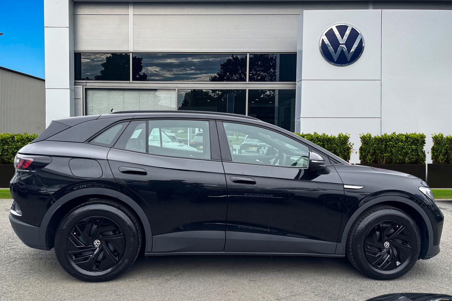 Used Volkswagen ID.4 2025 for sale - 77812525: Photo 3