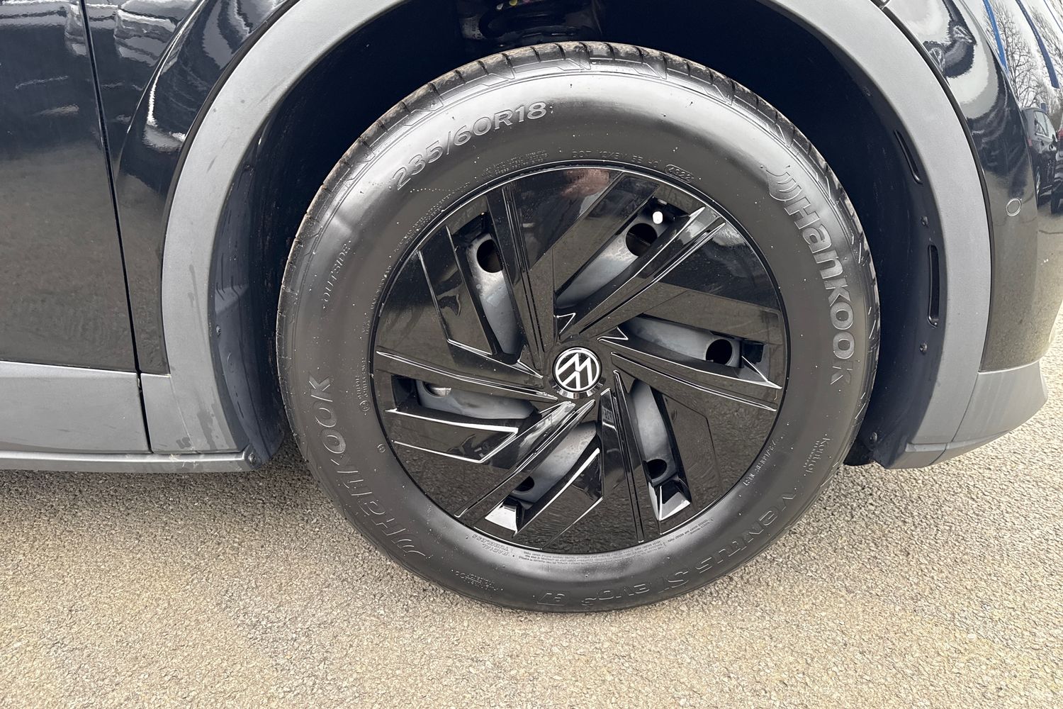 Used Volkswagen ID.4 2025 for sale - 77812525: Photo 9