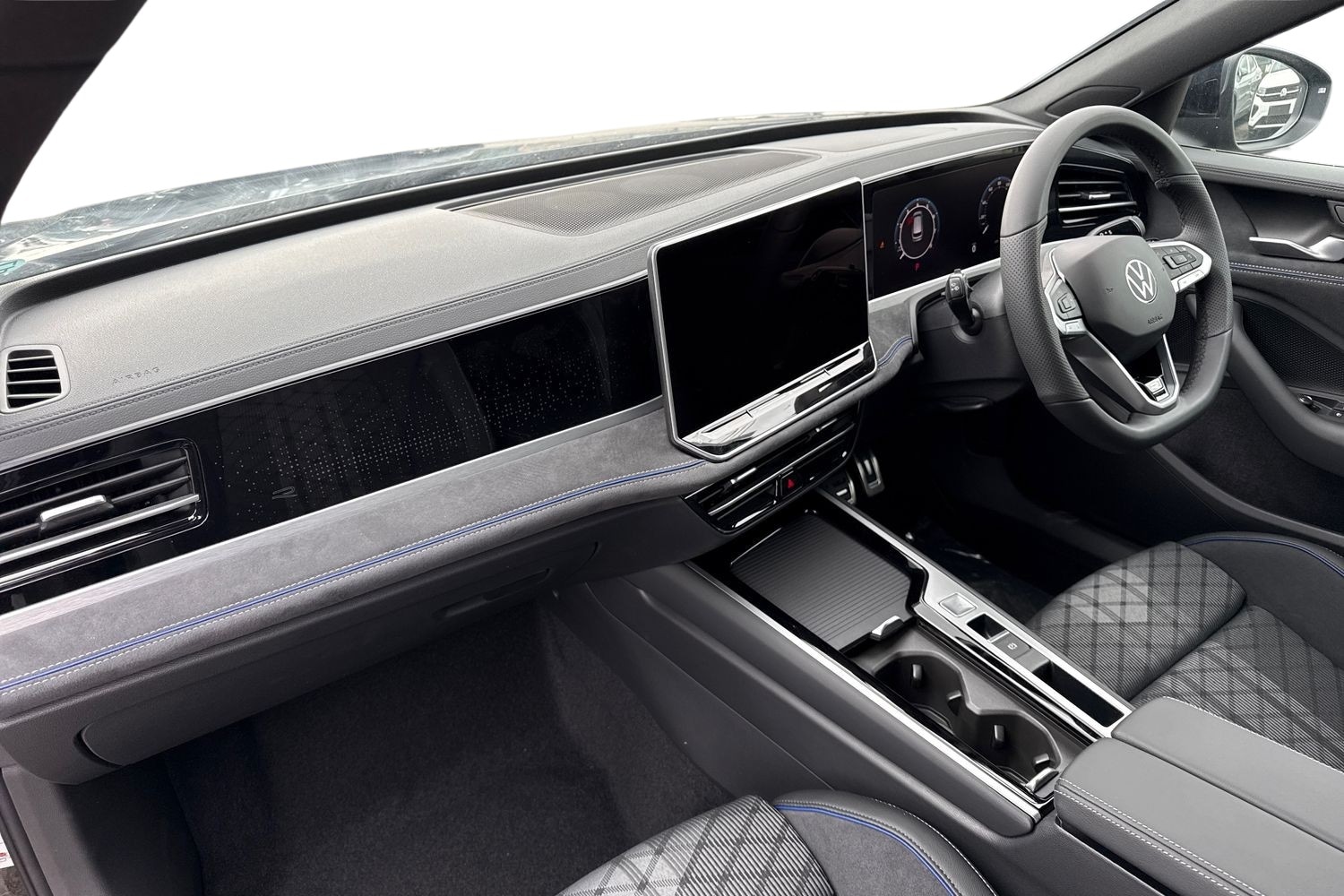 Used Volkswagen Passat 2026 for sale - 77308731: Photo 14