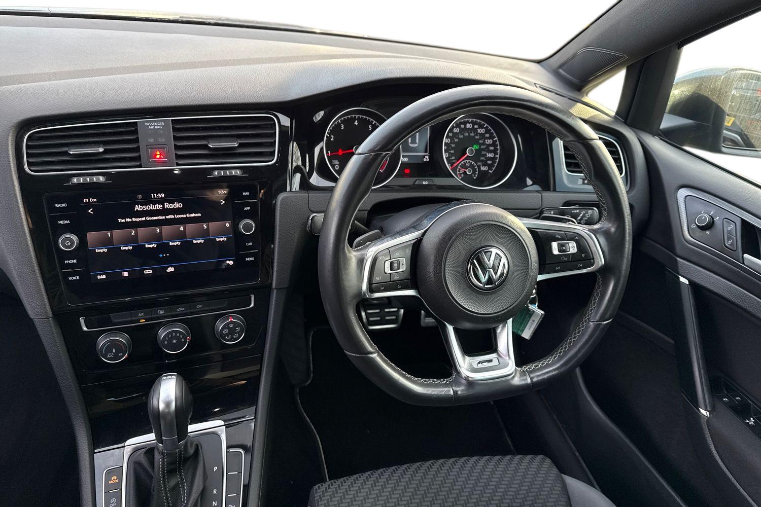Used Volkswagen Golf 2018 for sale - 76909414: Photo 18