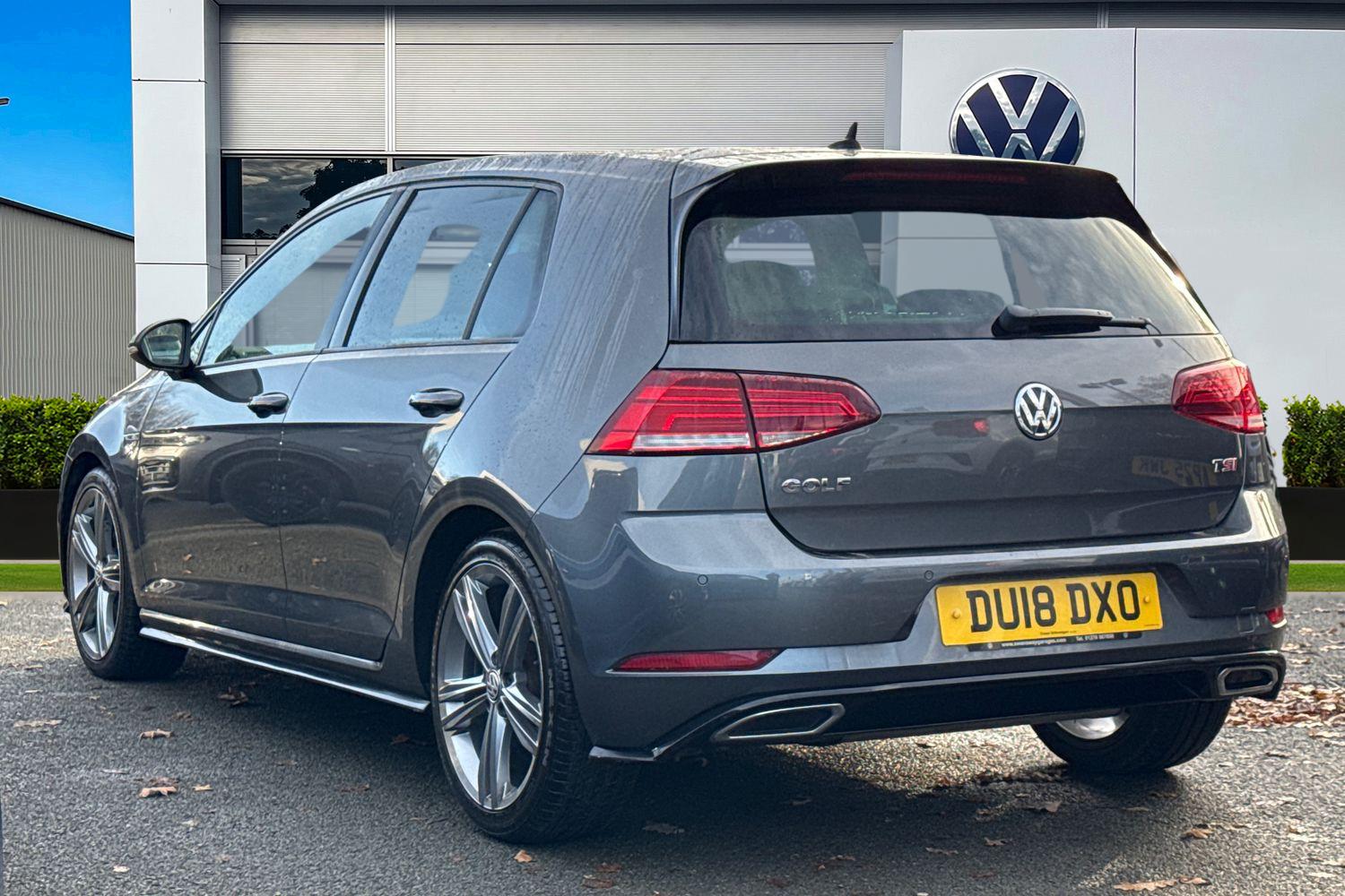 Used Volkswagen Golf 2018 for sale - 76909414: Photo 2