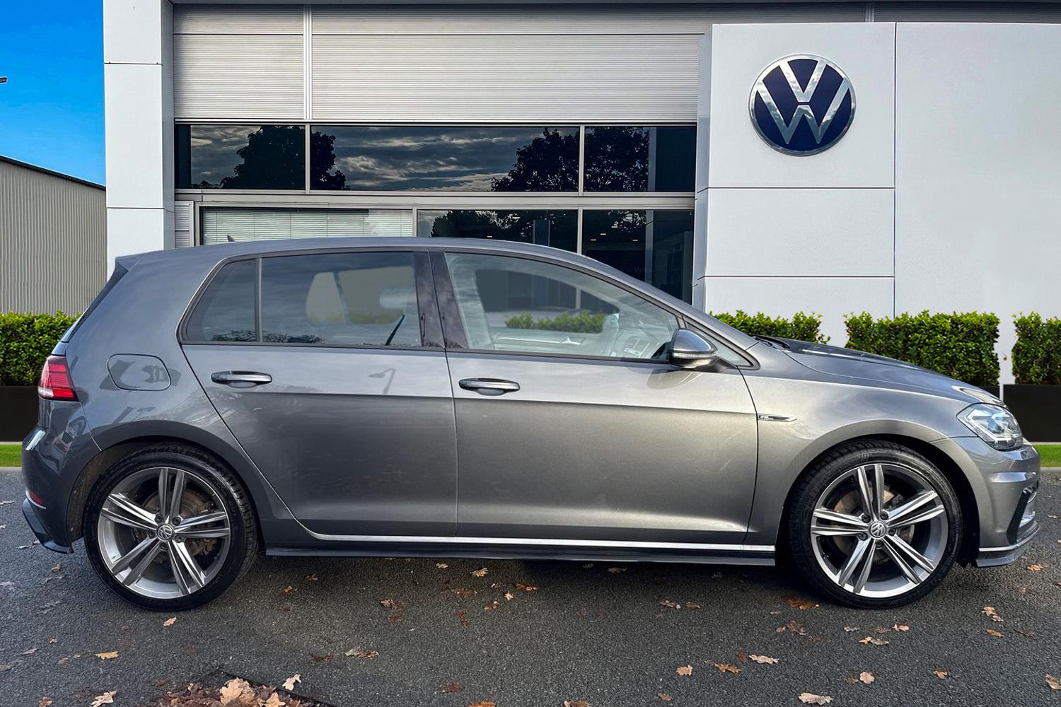 Used Volkswagen Golf 2018 for sale - 76909414: Photo 3