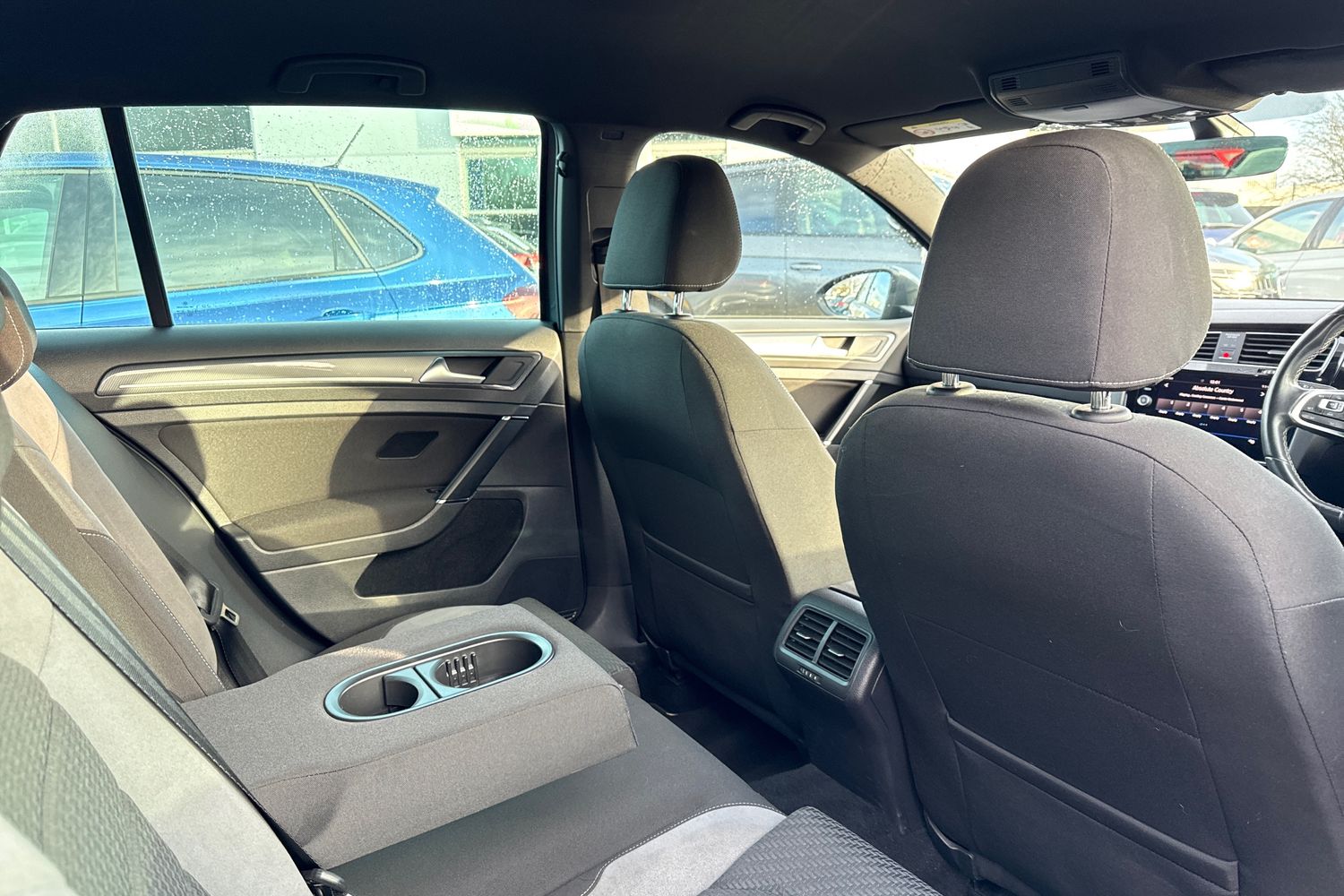 Used Volkswagen Golf 2018 for sale - 76909414: Photo 35