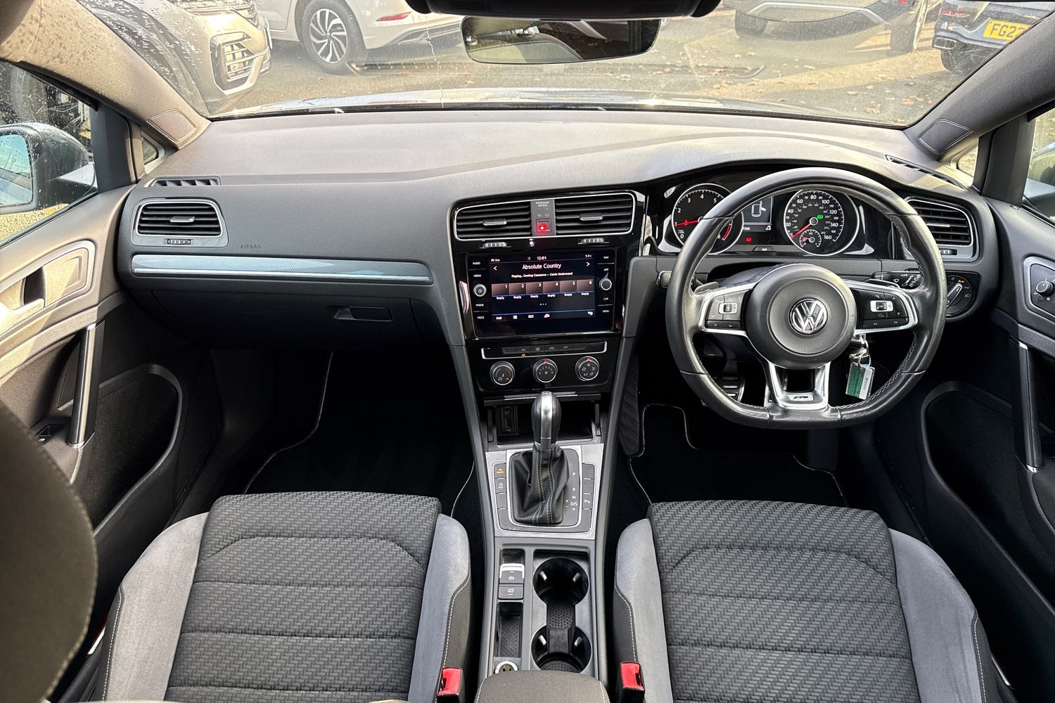 Used Volkswagen Golf 2018 for sale - 76909414: Photo 36