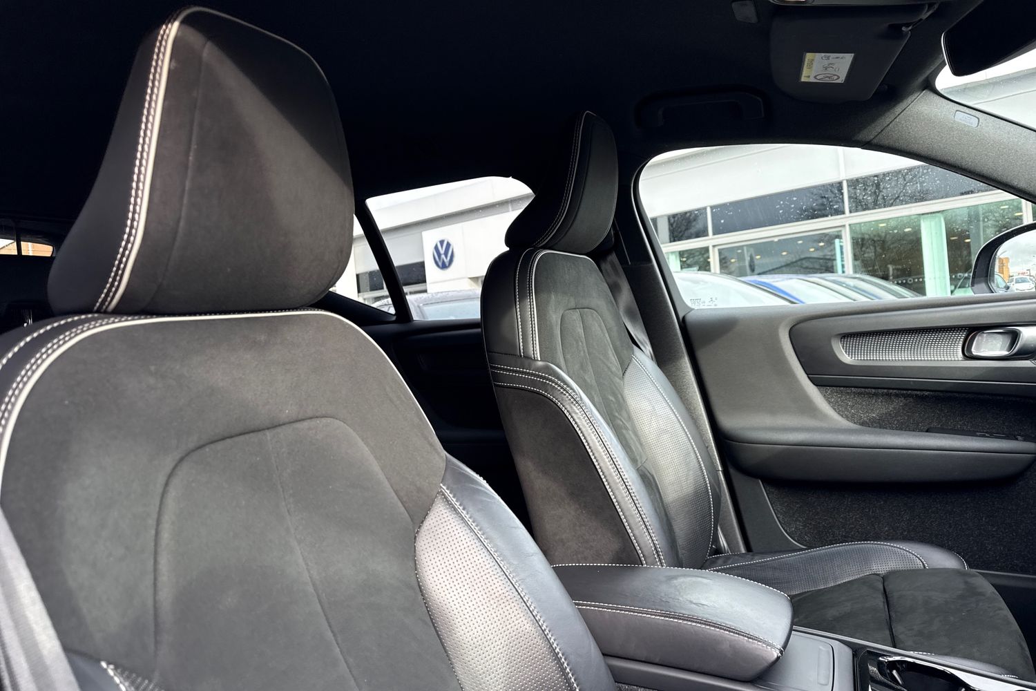 Used Volvo XC40 2019 for sale - 77340872: Photo 24