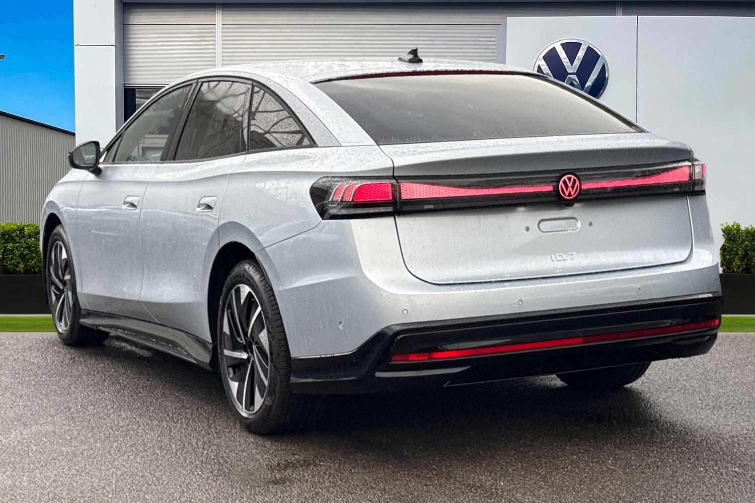 Used Volkswagen ID.7 2025 for sale - 76405869: Photo 2