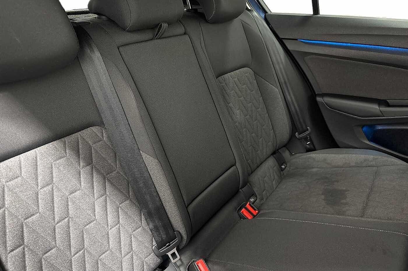 Used Volkswagen Golf 2024 for sale - 76469280: Photo 10