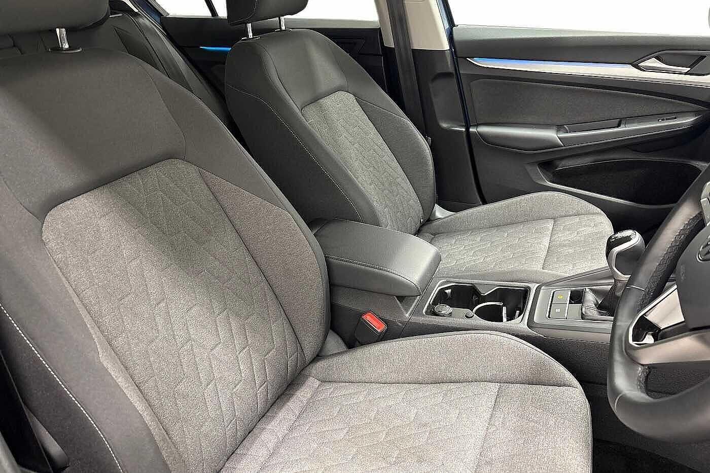 Used Volkswagen Golf 2024 for sale - 76469280: Photo 11