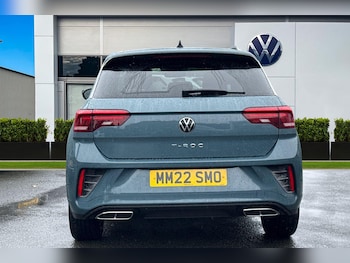 Used Volkswagen T-Roc 2022 for sale - 78876102: Photo