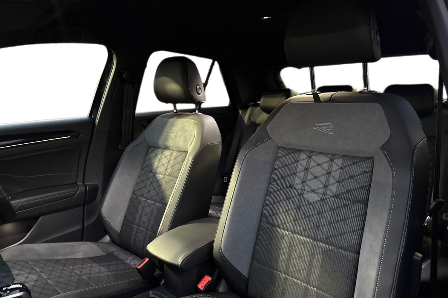 Used Volkswagen T-Roc 2025 for sale - 76890136: Photo 16