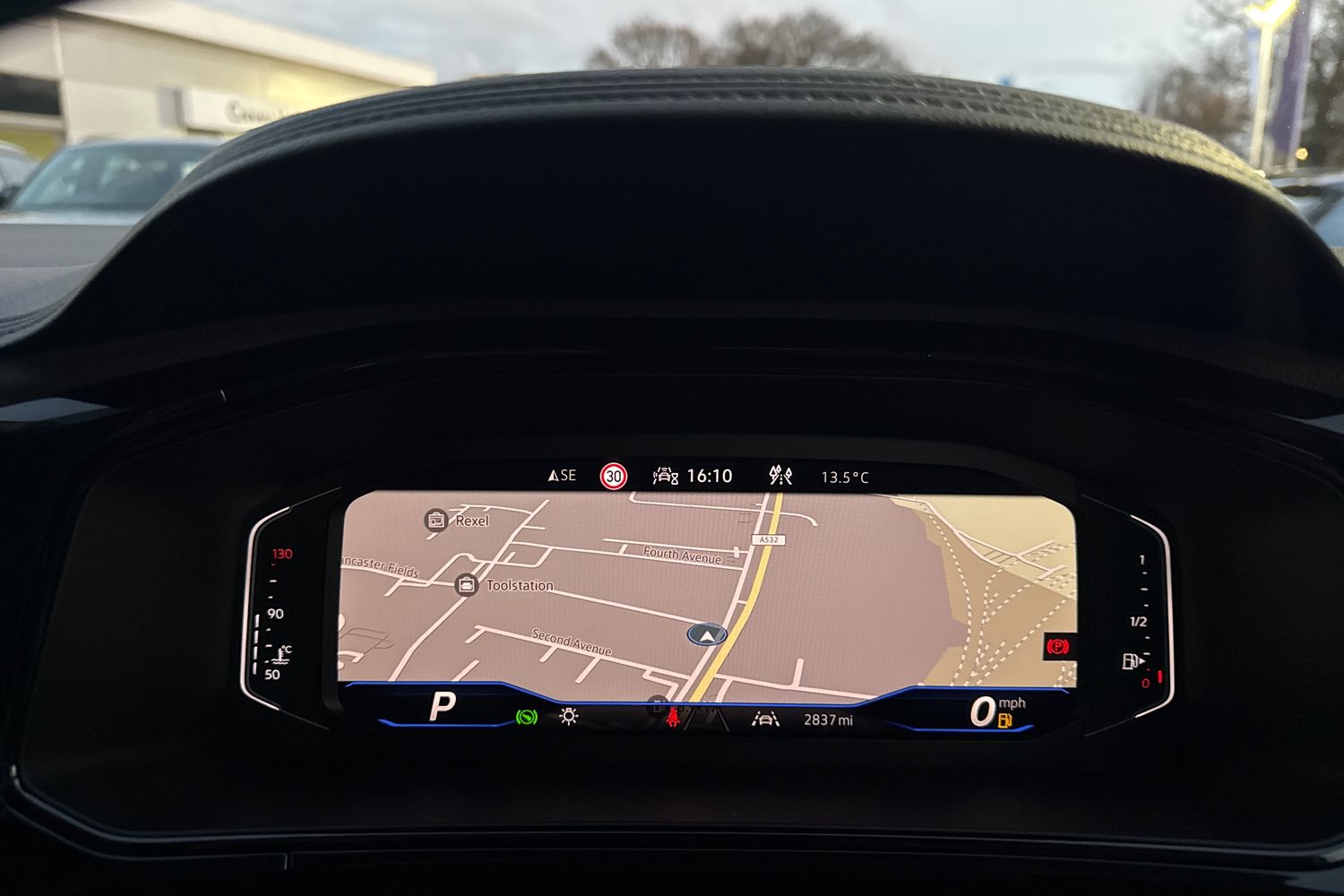 Used Volkswagen T-Roc 2025 for sale - 76890136: Photo 26