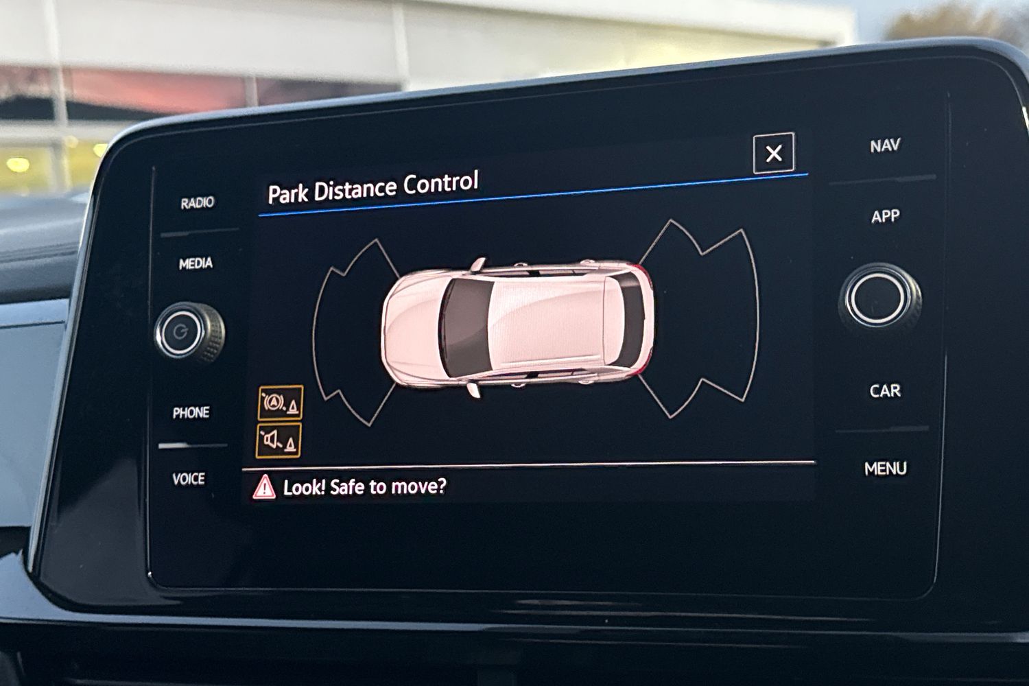 Used Volkswagen T-Roc 2025 for sale - 76890136: Photo 32