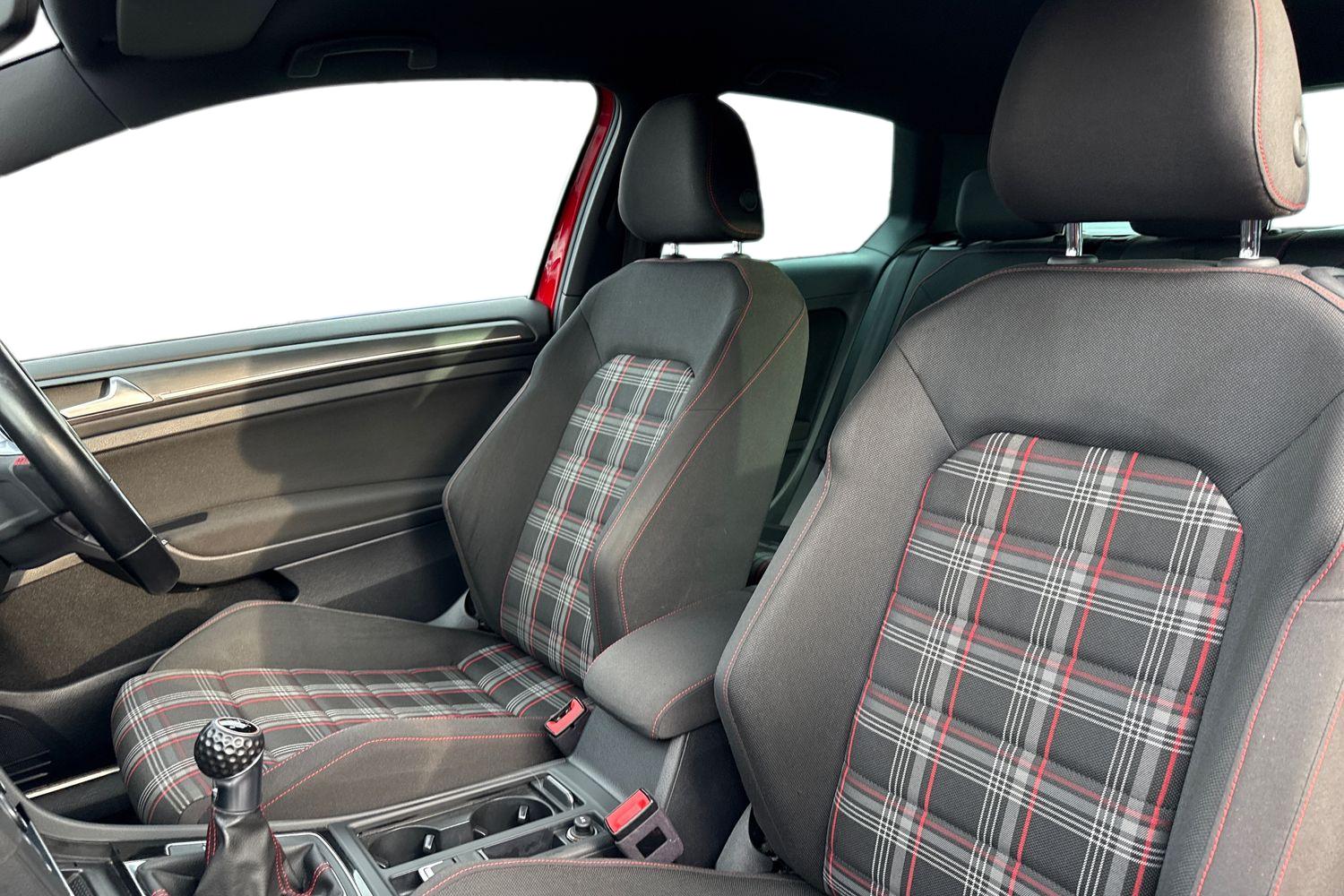 Used Volkswagen Golf 2019 for sale - 77052201: Photo 16