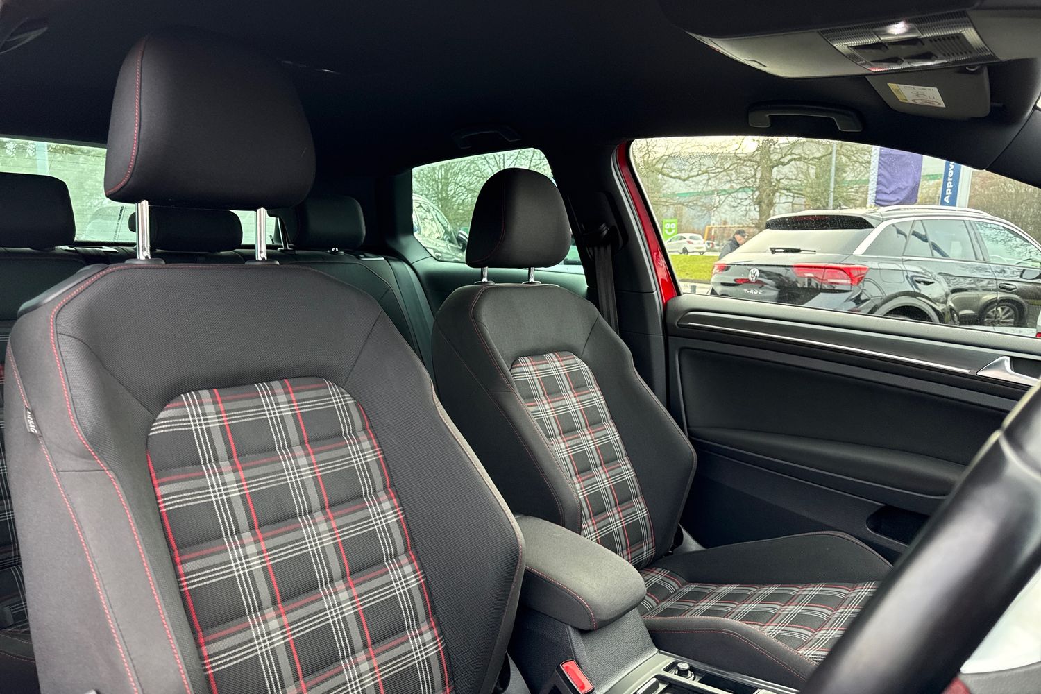 Used Volkswagen Golf 2019 for sale - 77052201: Photo 24