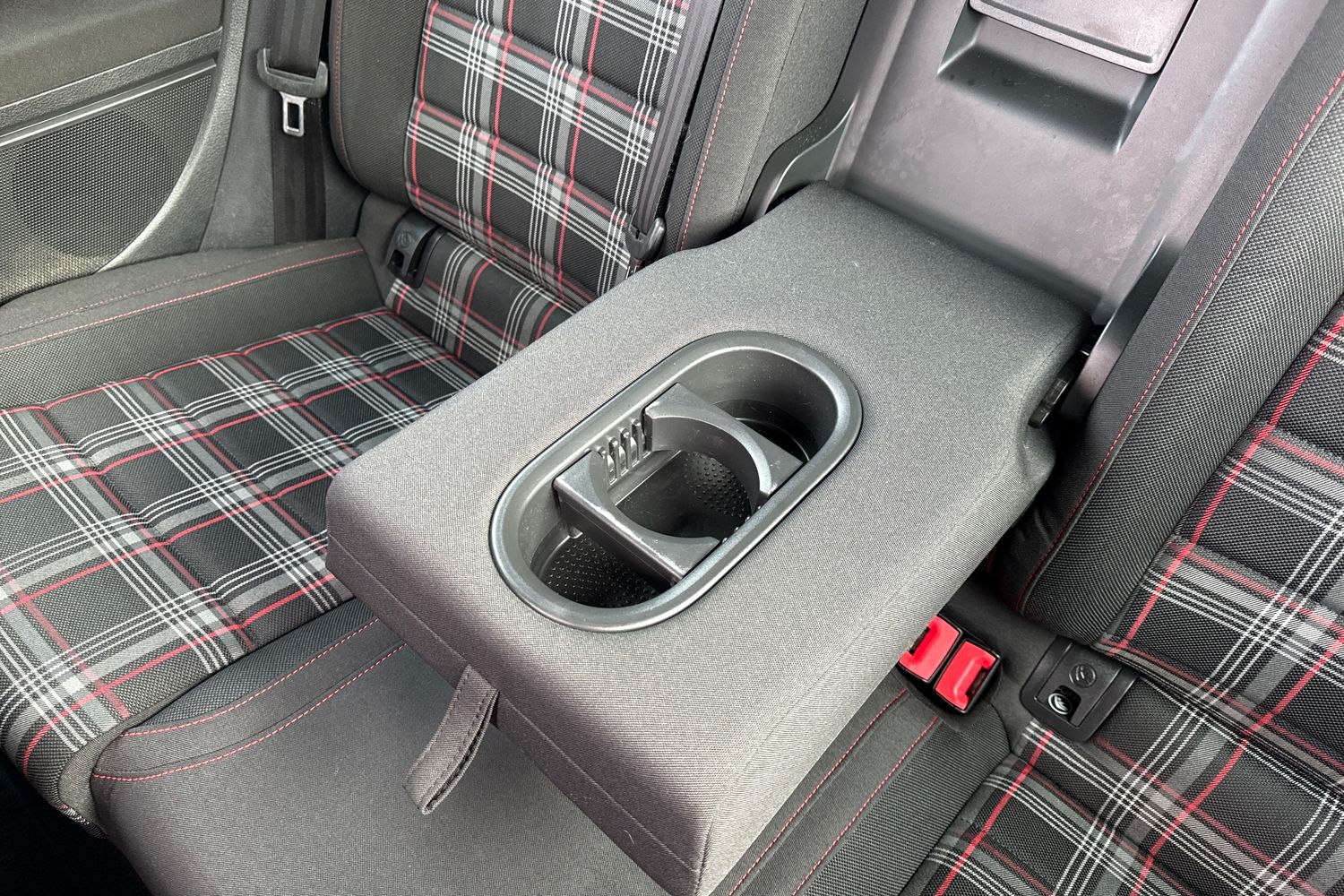 Used Volkswagen Golf 2019 for sale - 77052201: Photo 32