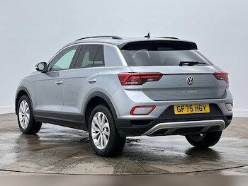 Used Volkswagen T-Roc 2025 for sale - 78734548: Photo