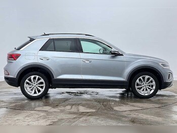 Used Volkswagen T-Roc 2025 for sale - 78734548: Photo