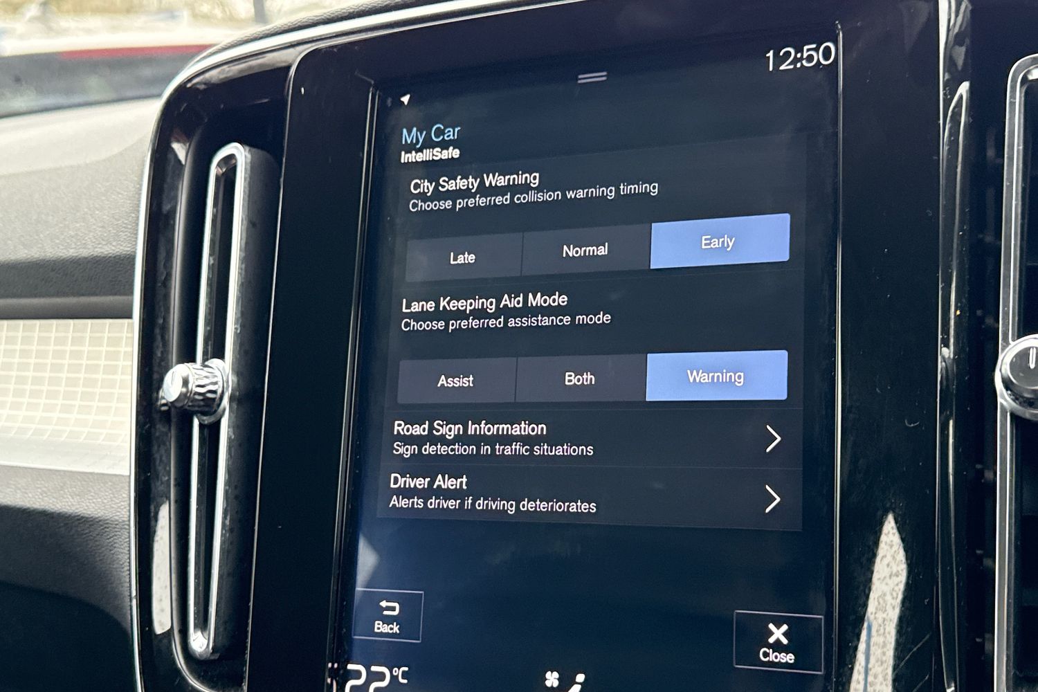 Used Volvo XC40 2018 for sale - 77812656: Photo 30