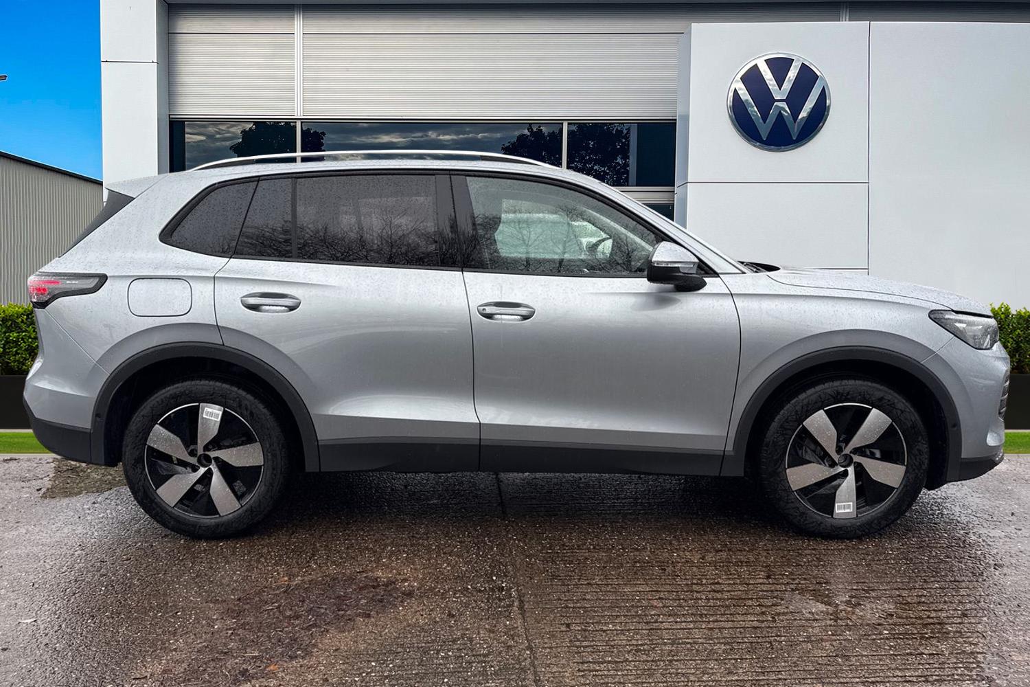 Used Volkswagen Tiguan 2026 for sale - 77313059: Photo 3