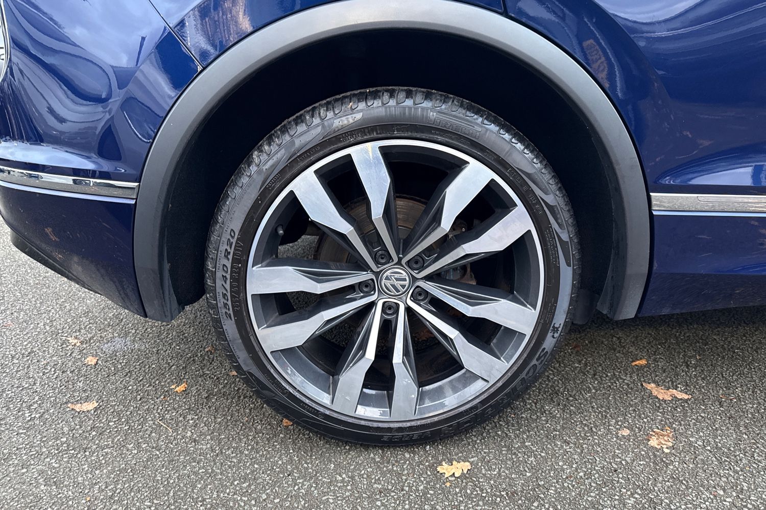 Used Volkswagen Tiguan 2018 for sale - 76902532: Photo 11