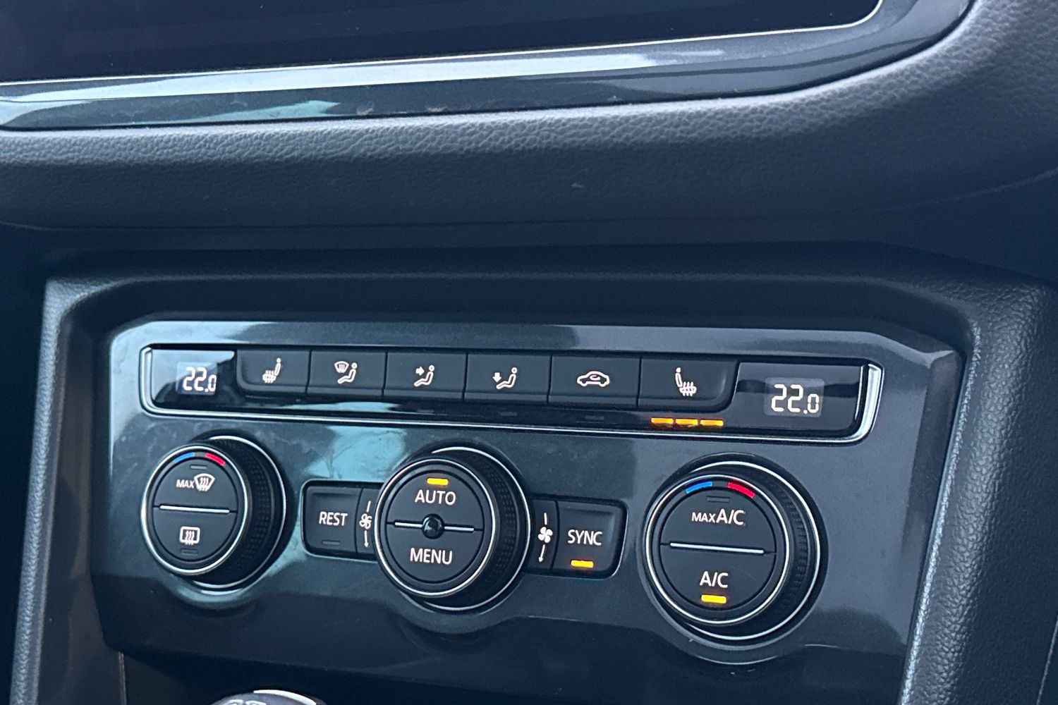 Used Volkswagen Tiguan 2018 for sale - 76902532: Photo 33