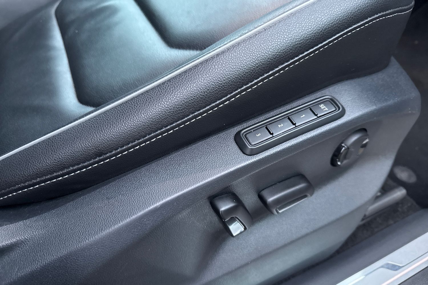 Used Volkswagen Tiguan 2018 for sale - 76902532: Photo 35