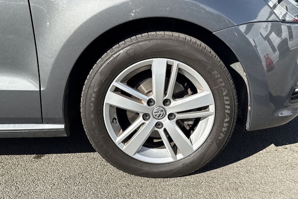 Used Volkswagen Polo 2017 for sale - 76186089: Photo 10