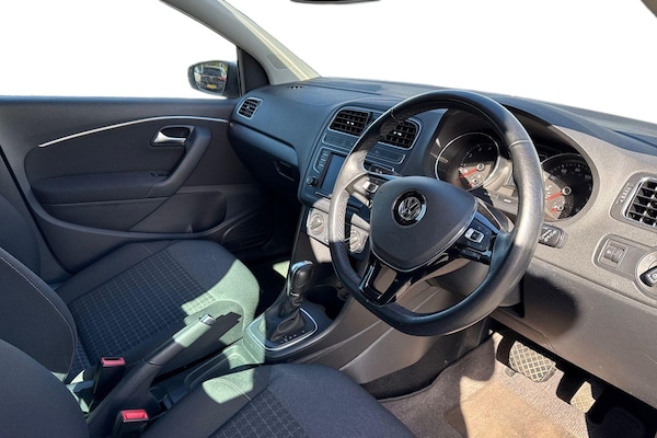 Used Volkswagen Polo 2017 for sale - 76186089: Photo 14