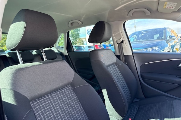 Used Volkswagen Polo 2017 for sale - 76186089: Photo 24