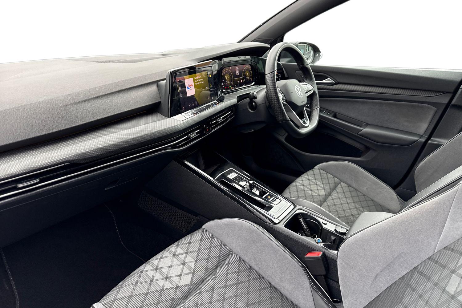 Used Volkswagen Golf 2024 for sale - 77904475: Photo 15