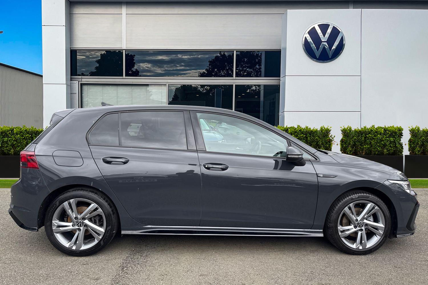 Used Volkswagen Golf 2024 for sale - 77904475: Photo 3