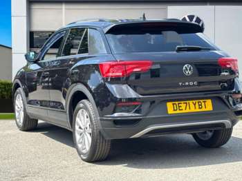Used Volkswagen T-Roc 2022 for sale - 74980583: Photo